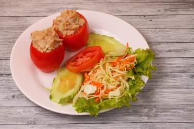 orkinos domates salatası