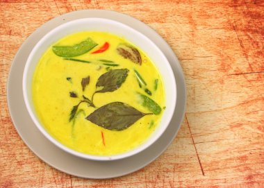 Tayland yeşil köri