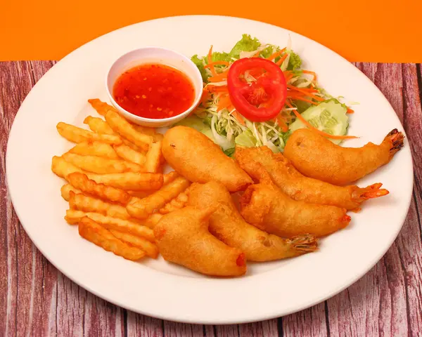 gevrek meyilli ve salata karides