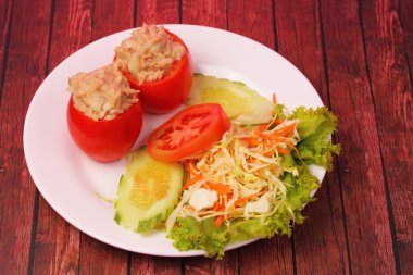 orkinos domates salatası