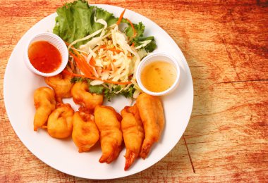 Deniz ürünleri salatası