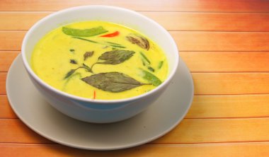 Tayland yeşil köri