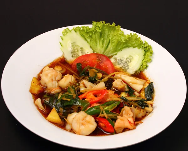 Deniz ürünleri stir fry