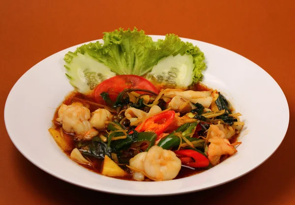 Deniz ürünleri stir fry