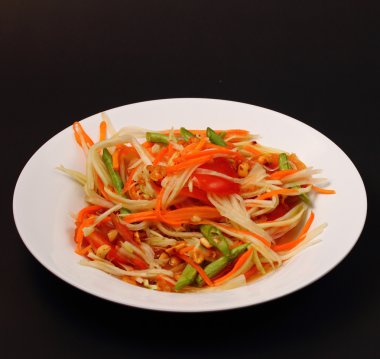 Baharatlı papaya salatası