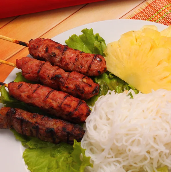 Ensalada de carne estilo Vietnam — Foto de Stock
