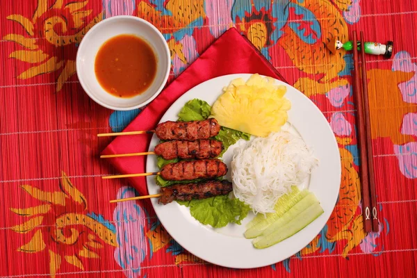 Ensalada de carne estilo Vietnam — Foto de Stock