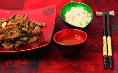 Vietnamca sığır eti stir fry