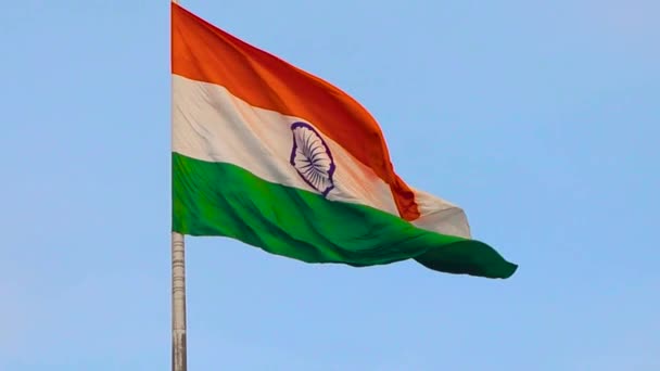 Wagah Border 国道1号線 Wagah Hardo Rattan Amritsar パンジャブ州 2019年1月7日 背景に青空が見えるインドの旗 — ストック動画