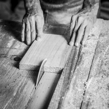 Adam çalışan eller 