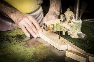 Adam çalışan eller 