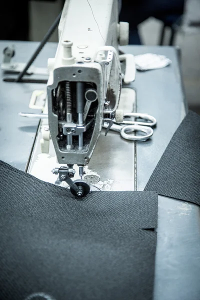 Adam çalışan eller 