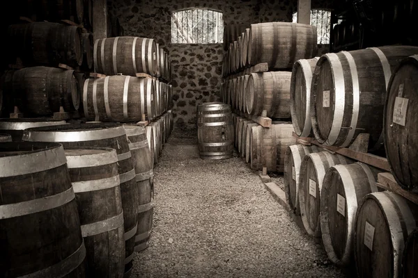 Las barricas de vino — Foto de Stock