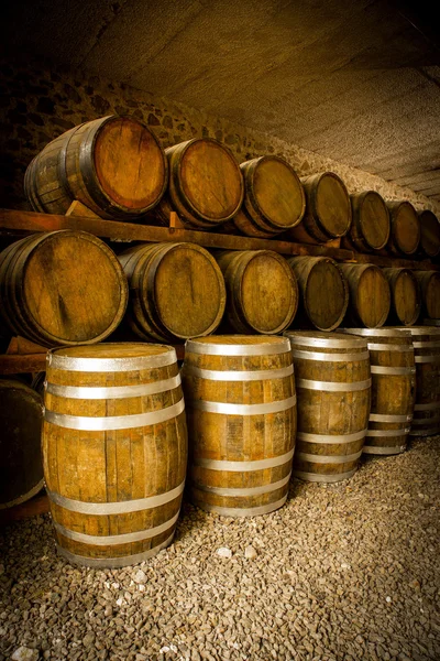 Barriques de vin vieux — Photo