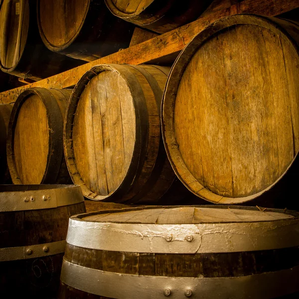 Wine barrels old — Stock Photo, Image