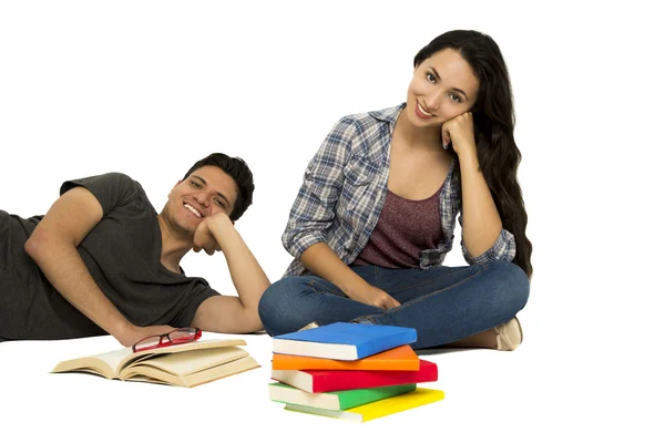 Students reading friends — Stock Photo, Image