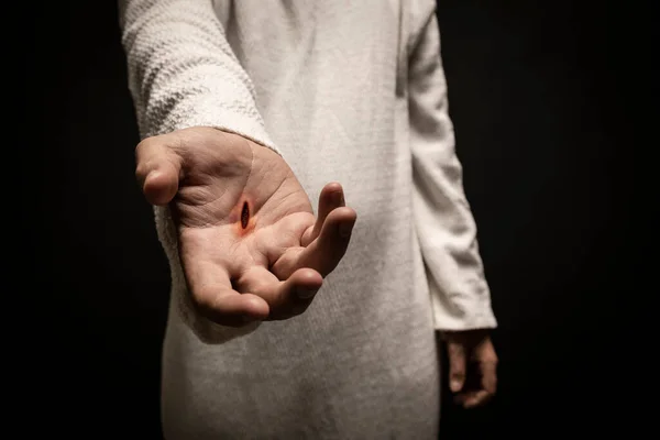 Jesus Nazareth Showing Wounds His Hands While Praying Dark Night — Stock Photo, Image