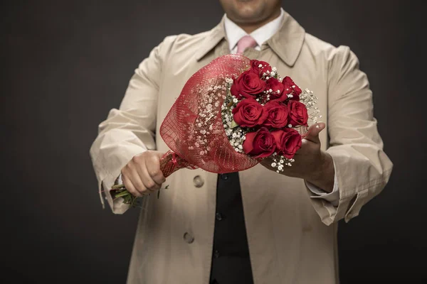 Young Man Raincoat Love Bouquet Red Roses His Girlfriend Valentine — Stock Photo, Image