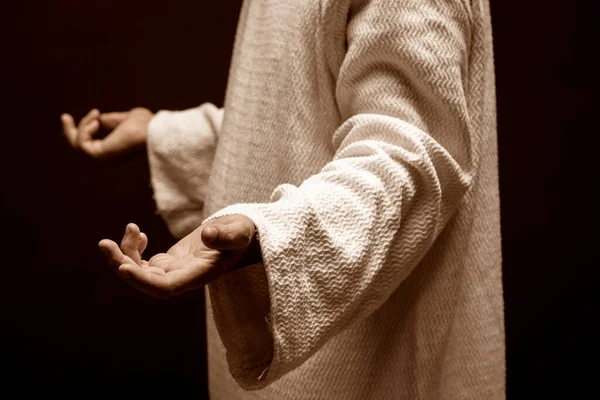 Jesucristo Orando Dios Con Los Brazos Abiertos Oscura Noche Negra — Foto de Stock