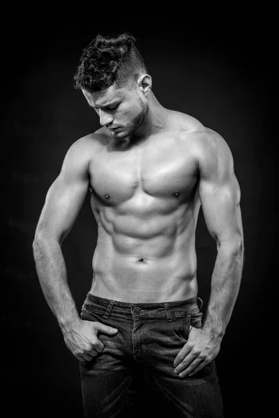 Young Muscular Shirtless Man Denim Shorts Dark Background Black White — Stock Photo, Image