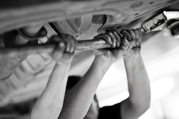 Mechanic man hands — Stock Photo, Image