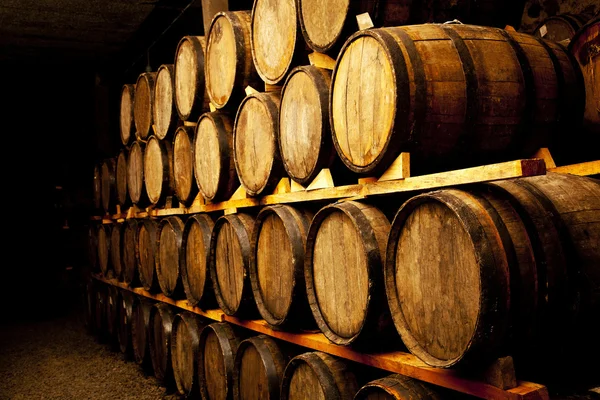 Wine barrels — Stock Photo, Image