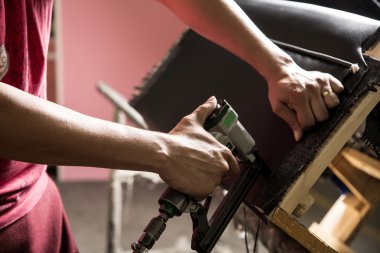 Adam çalışan eller 