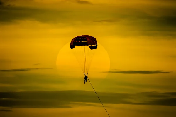 Loty spadochronowe sportów morskich — Zdjęcie stockowe