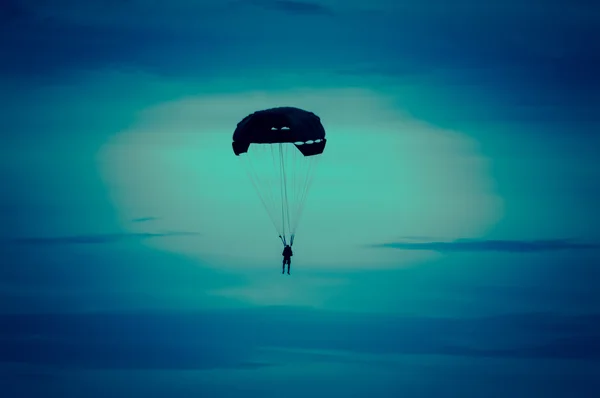 Parasailing en Pattaya — Foto de Stock