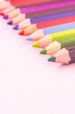 renkli kurşun kalem