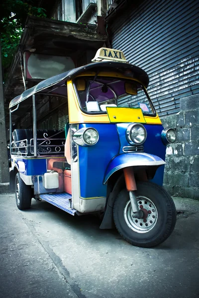 Tuk tuk