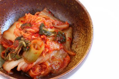 Kimchi beyaz arka plan üzerinde