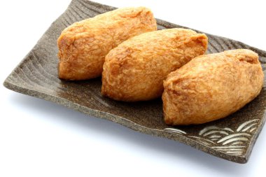 Suşi kızarmış Tofu