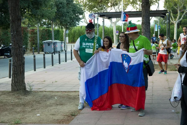 Slovenien fans före match — Stockfoto