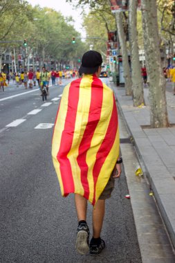 Milli gün boyunca bağımsızlık tezahür insan