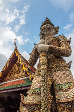 wat phra kaew dev