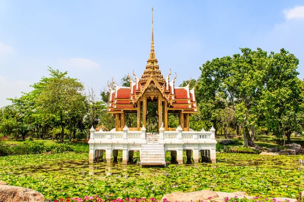 Thaise paviljoen — Stockfoto