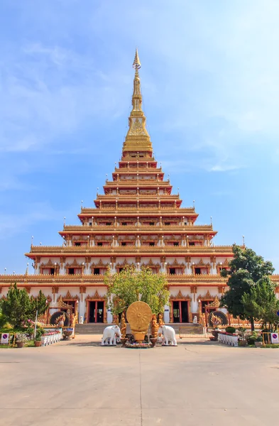 Phra Mahathat Kaen Nakhon — стокове фото