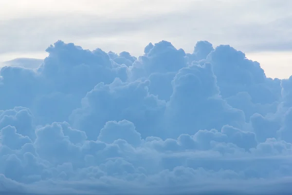 Nuage bleu le soir — Photo