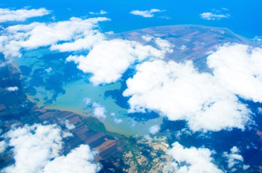 bir yerden görüntüleyin