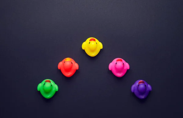 Färgglada gummi duckss — Stockfoto