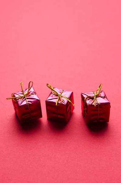 Μικρά κουτιά δώρο Χριστουγέννων — Φωτογραφία Αρχείου