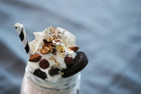 Delicious Milkshake Table — Stock Photo, Image