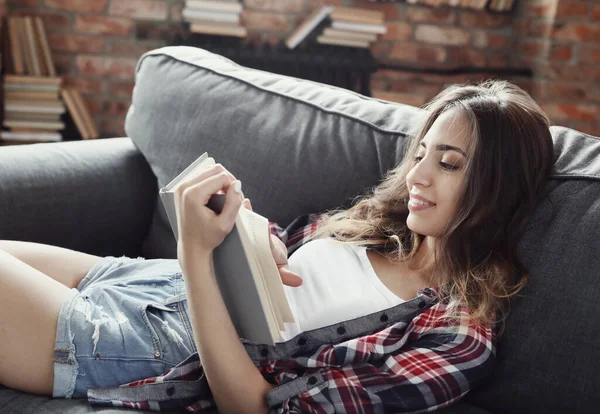 Onderwijs Boeken Mooie Vrouw Bibliotheek — Stockfoto