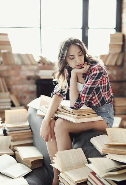 Onderwijs Boeken Mooie Vrouw Bibliotheek — Stockfoto