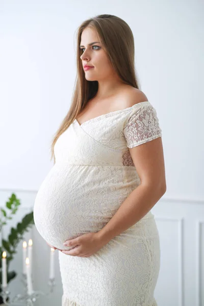 Beautiful Pregnant Woman Bathroom — Stock Photo, Image