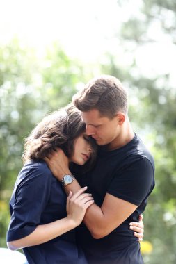 parkta güzel Çift