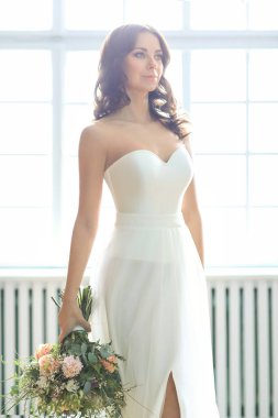 Düğün. Bir gelinlik güzel gelin