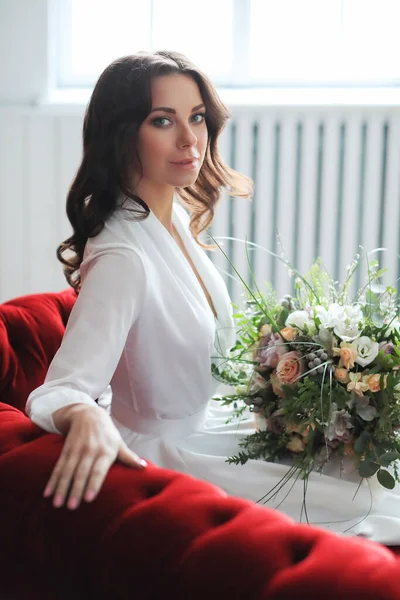 Düğün. Bir gelinlik güzel gelin