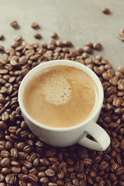 Black Coffee Coffee Beans Table — Stock Photo, Image